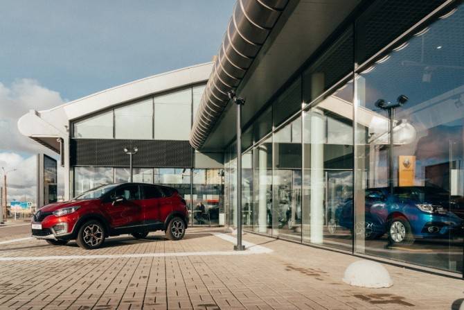 Renault в апреле увеличила продажи в России на 5%