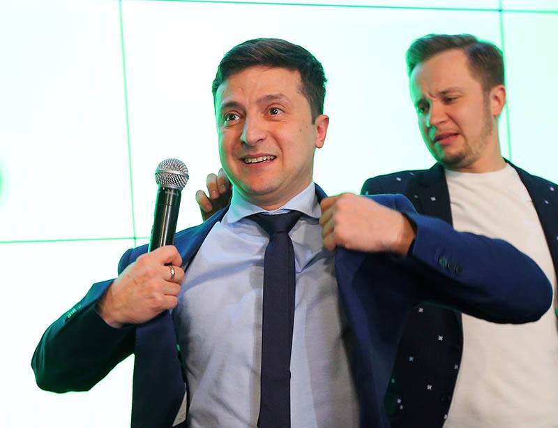 "Ржет и веселится": танцы Зеленского возмутили украинцев