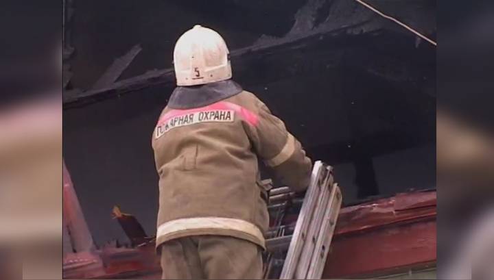 В Петрозаводске пожарные справились с огнем в интернате для ветеранов