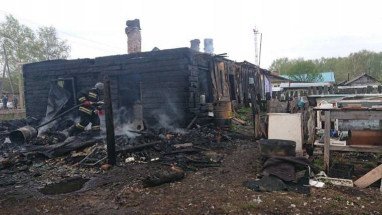 Четверо, включая троих детей, погибли при пожаре в&nbsp;Красноярском крае&nbsp;— фото с&nbsp;места