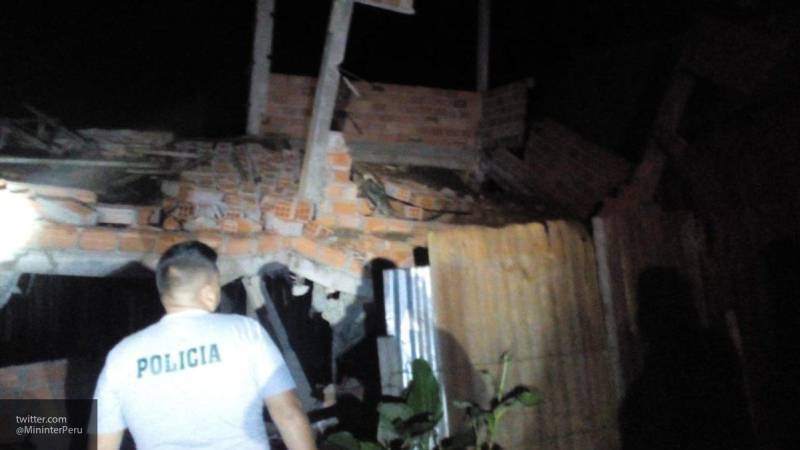 Шесть человек пострадали при землетрясении в Перу