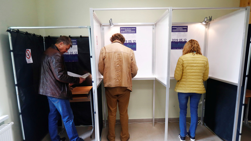 Явка на второй тур президентских выборов в Литве к 18:00 составила менее 50%