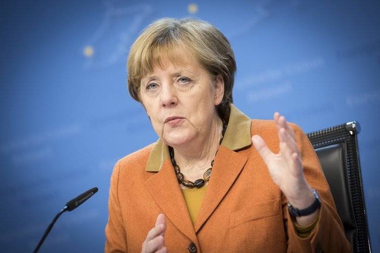 Партия Меркель побеждает на выборах в Европарламент в Германии