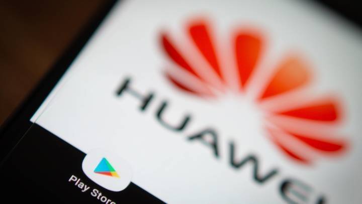 "Я буду первым, кто выступит против": Глава Huawei просит не вводить ответные меры в отношении Apple