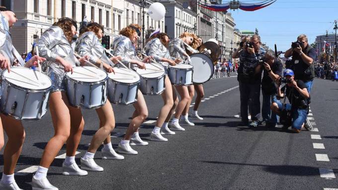 Парад барабанщиков на Невском установил новый мировой рекорд
