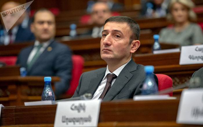 Букмекерским конторам в Армении позволят работать еще полтора года - Бабкен Тунян