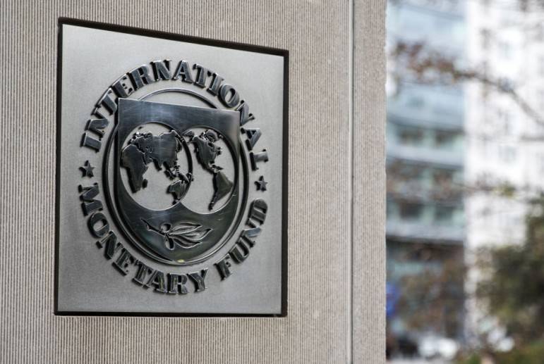 Экономист рассказал, как Украине «соскочить» с долгов Международному валютному фонду