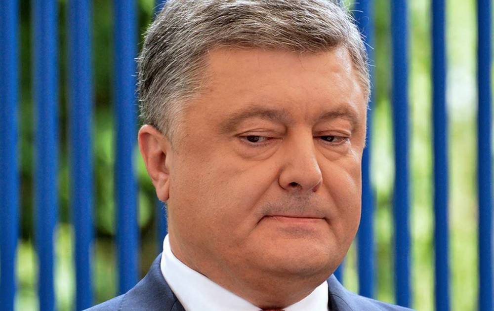 Экс-советник Януковича анонсировал арест активов Порошенко