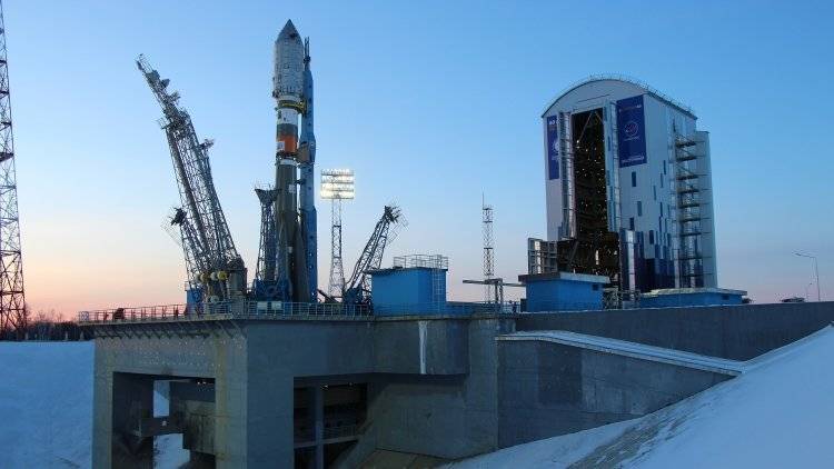 Молния попала в ракету «Союз» со спутником «Глонасс-М»