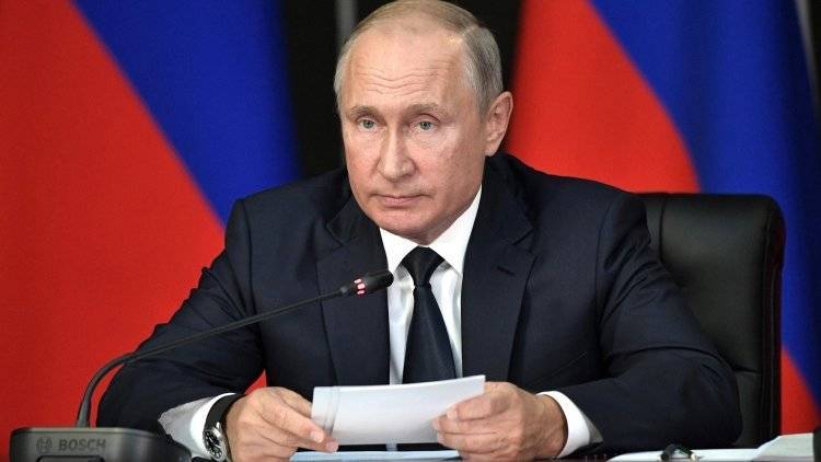 Путин поприветствовал участников ПМЭФ-2019