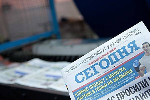 Закон о тотальной украинизации в силе: крупнейшая газета опасается банкротства из-за нерентабельности тиража на «мове»
