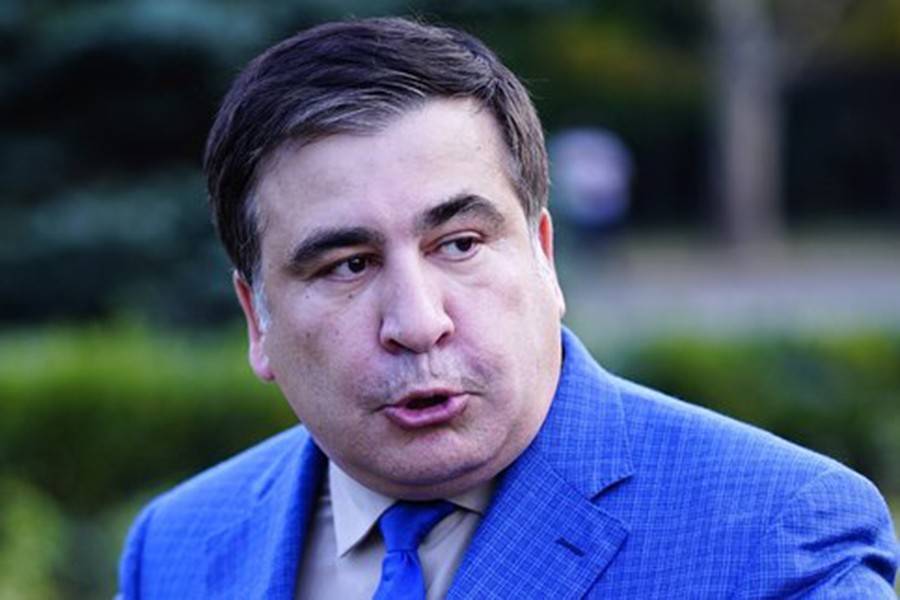 Саакашвили обязали выплатить более 77 тысяч долларов избитому депутату