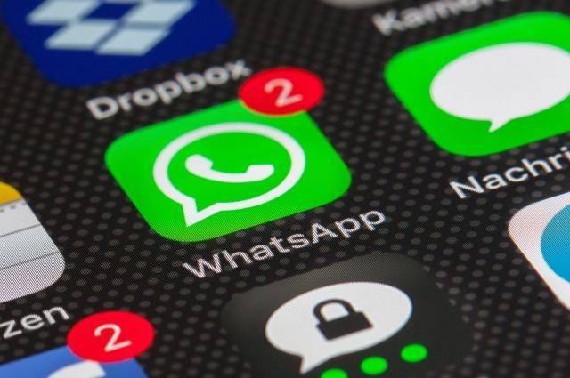 У въезжающих в Китай россиян могут проверить переписку в WhatsApp и Viber