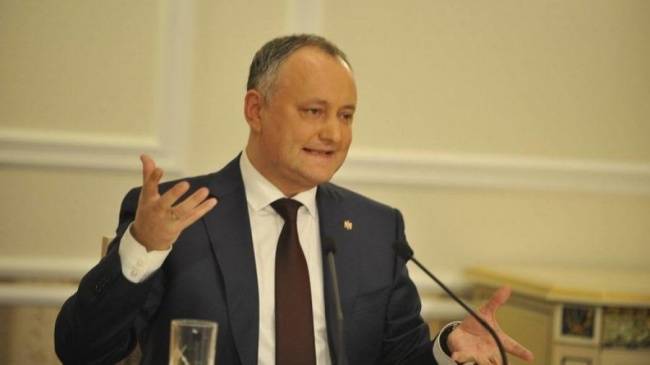 Президент Молдавии обвинил блок ACUM в создании парламентского кризиса