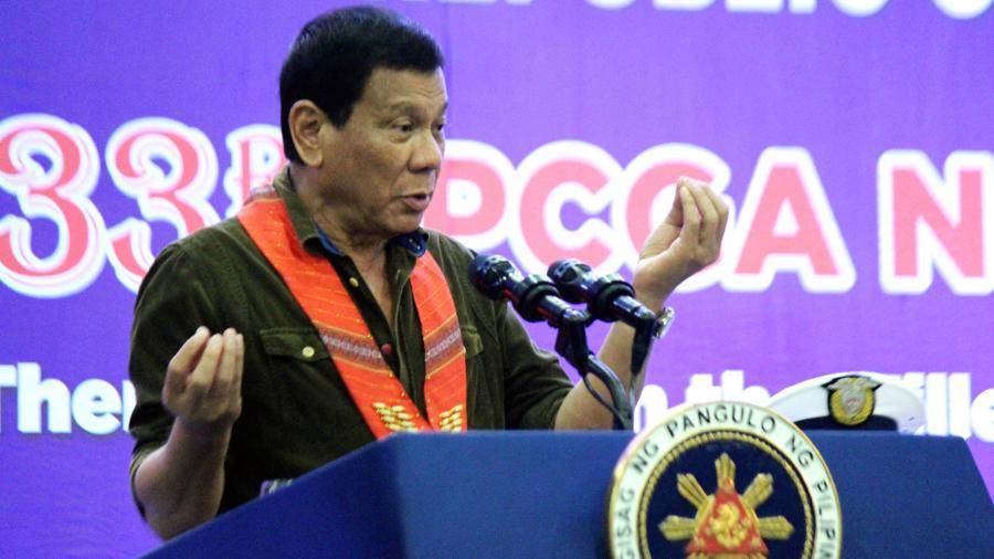 Президент Филиппин допустил свою отставку