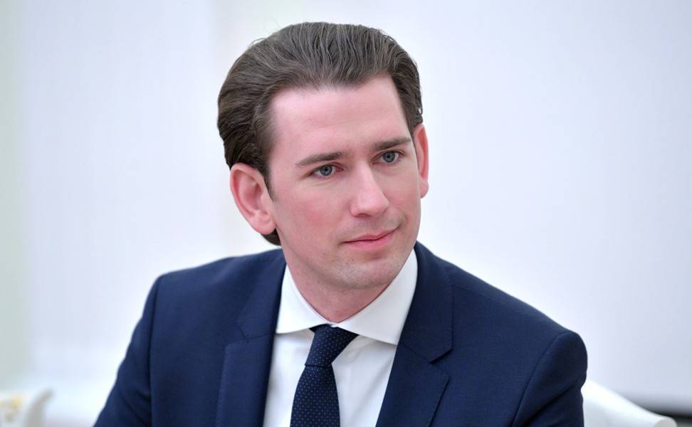 Эксперт прокомментировал вотум недоверия канцлеру Австрии