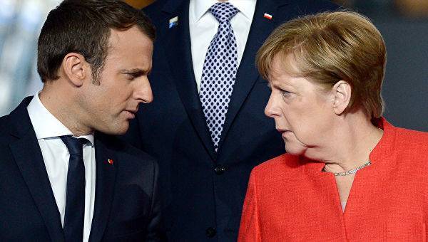 Макрон и Меркель обсудили выбор нового главы Еврокомиссии