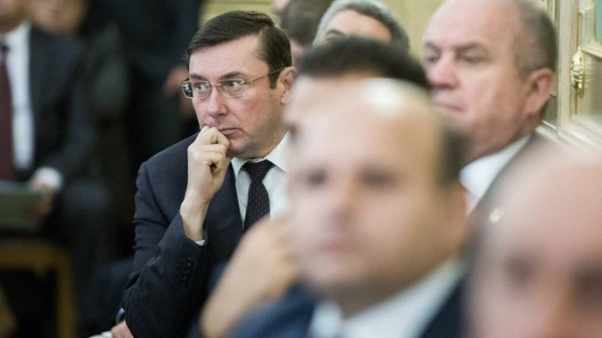Генпрокурор Украины отказался уйти в отставку до выборов в Раду
