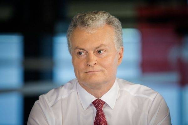 Избранный президент Литвы не стал обещать изменений в отношениях с Россией