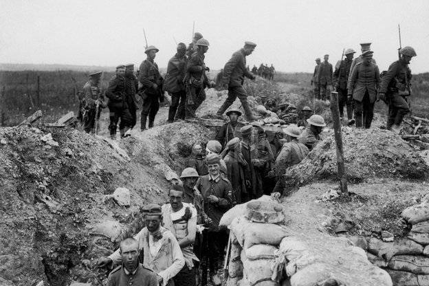 «Распятый канадский офицер»: какие фейки создавала пропаганда на Первой мировой войне | Русская семерка