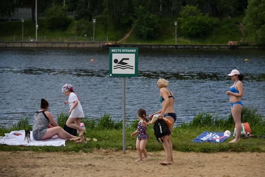 В России хотят ограничить доступ к детским пляжам