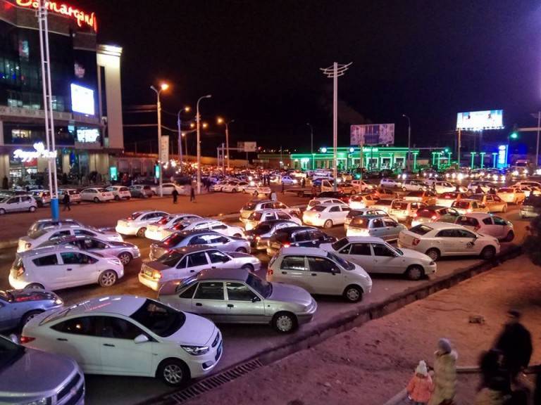 Ташкентские базары зачищают от стихийных парковок | Вести.UZ