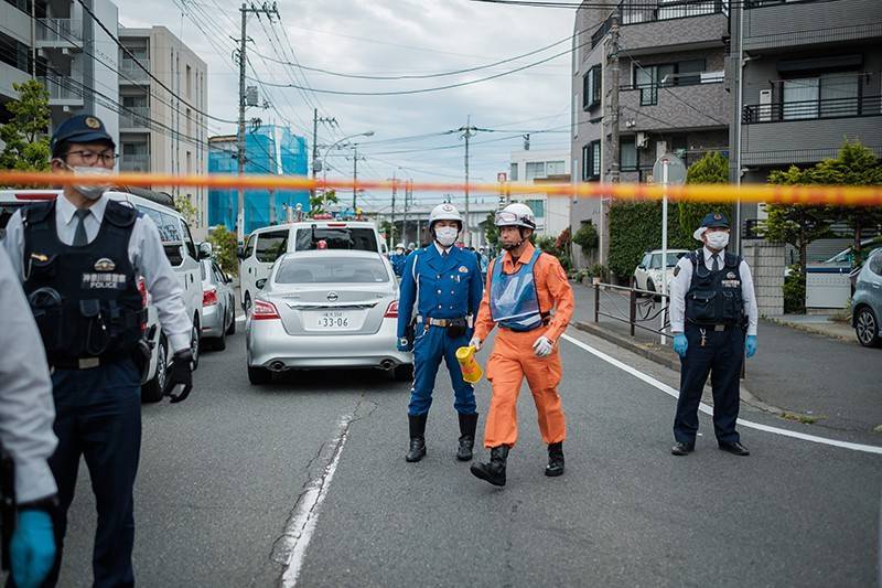 В Японии мужчина набросился с ножом на школьниц