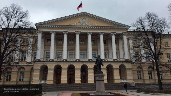 Госдолг Санкт-Петербурга уменьшился на 4,7 миллиарда рублей