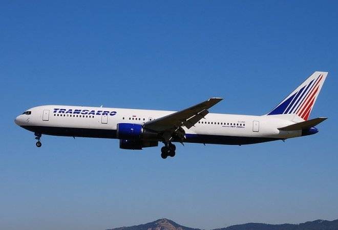 Летевший в Москву Boeing совершил экстренную посадку в Иркутске