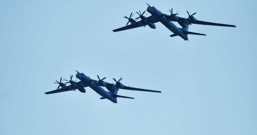 МиГ-31 проводили «Медведей» над&nbsp;Аляской: видео