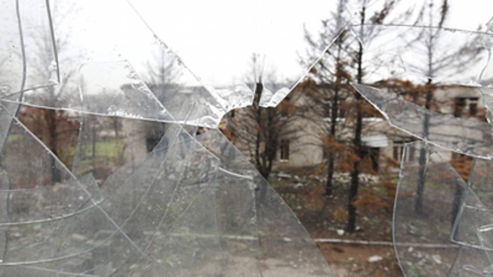 ВСУ воодушевились приездом Зеленского? Жители Донбасса попали под массированный обстрел - 9 домов повреждено