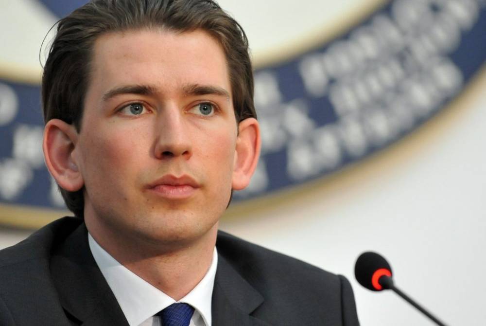 Канцлер Австрии Курц ушел в отставку