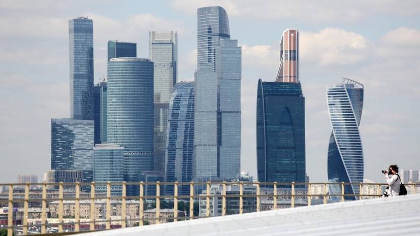 Климатолог не исключил торнадо и смерчи в Москве после периода жары