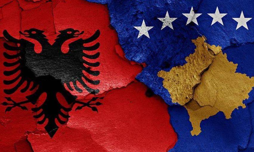 Вучич готов помешать планам по объединению Косова и Албании