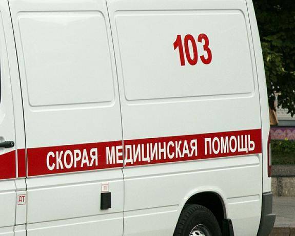 Школьницу, которую ударили ледорубом в Вольске, готовят к эвакуации в больницу Саратова