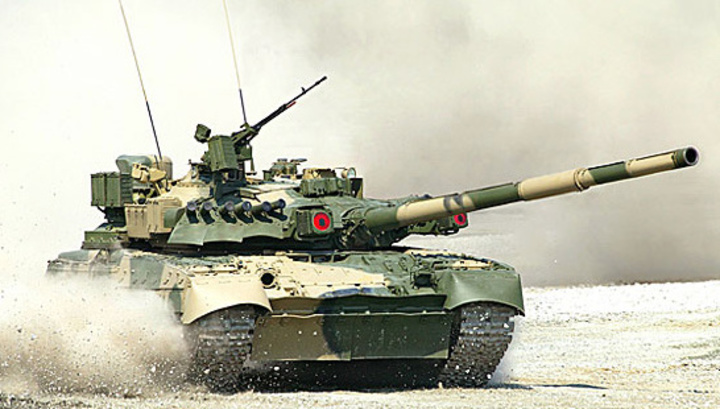 Японский военачальник испытал российский танк