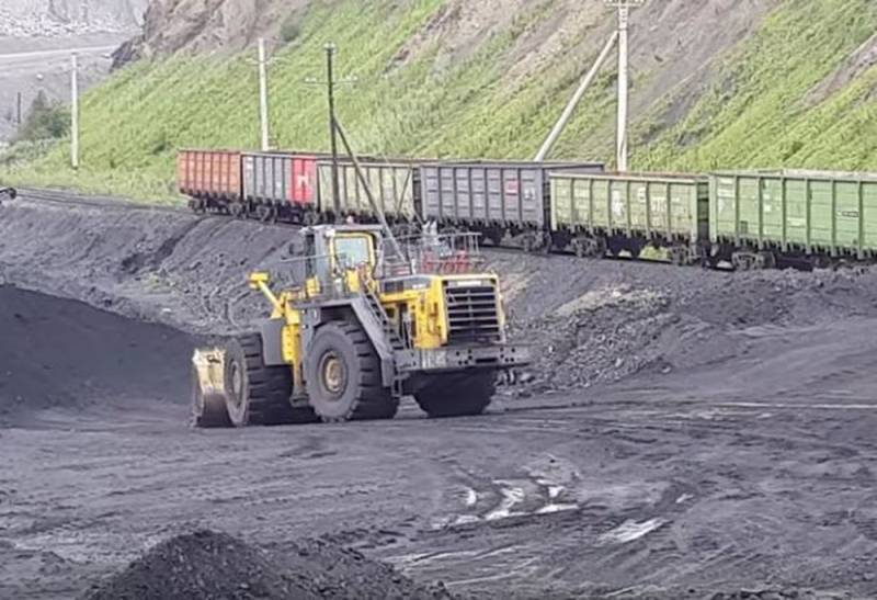 Российские компании не хотят прекращать поставки угля на Украину