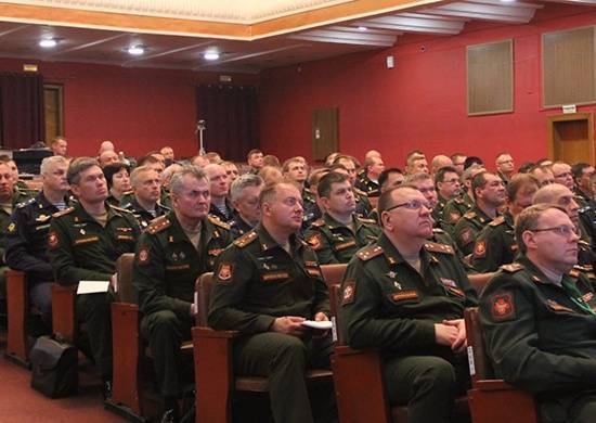 В Самаре впервые за 15 лет проходят сборы начальников медслужб МО России