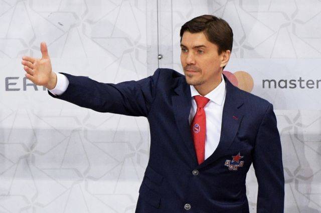 Никитин из ЦСКА по итогам сезона признан лучшим тренером КХЛ