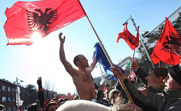 Talas (Сербия): как США и Россия влияли на (не)признание Косово?