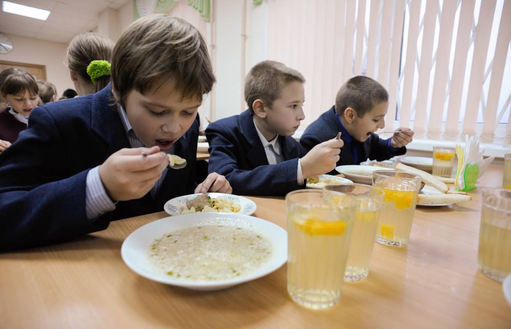 Компания Пригожина получила новый контракт на поставку питания в московские школы на 700 млн рублей