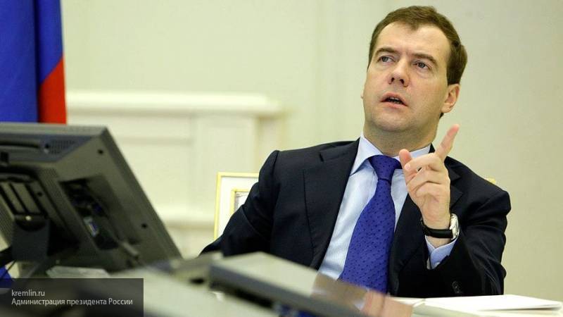 Медведев назвал дату запуска национальной системы управления данными