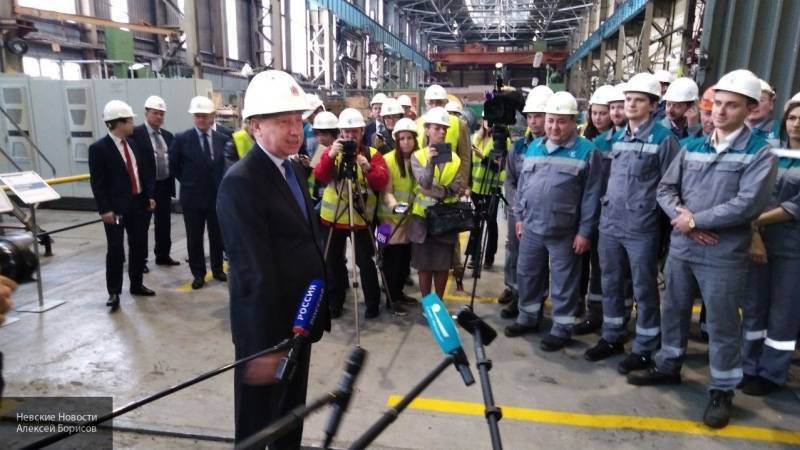 Беглов рассказал сотрудникам завода "Силовые машины" о строительстве метро в Кудрово к 2025 году