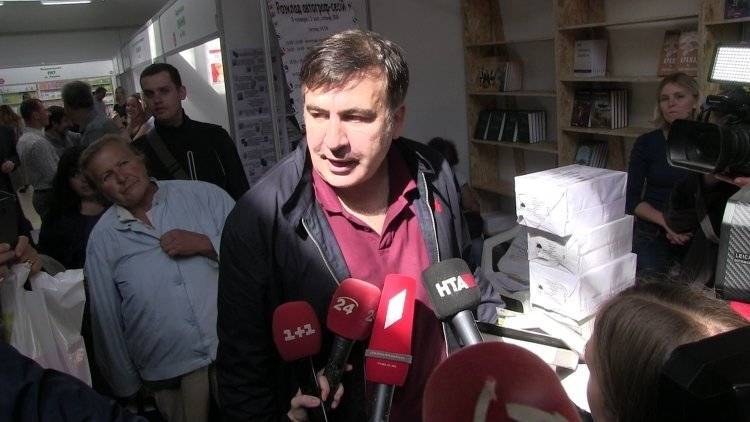 Саакашвили выдали удостоверение личности для возвращения на Украину