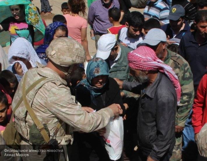 Военные РФ передали жителям Алеппо 5 тонн гумпомощи