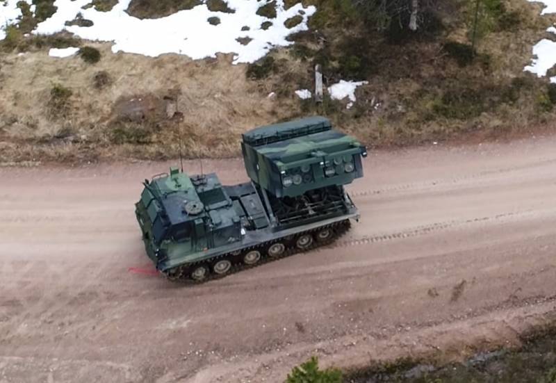 Финляндия подпустила наводчиков огня из НАТО к российской границе