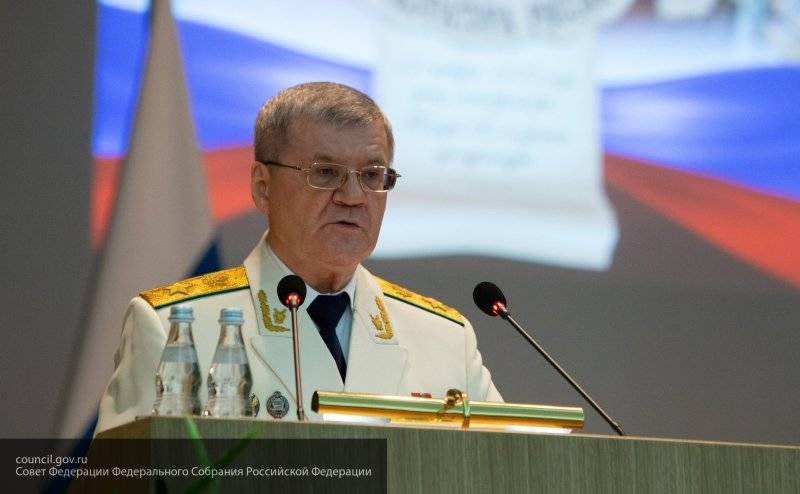 Генпрокуратура проверит уровень безопасности в школах РФ до конца года, заявил Чайка
