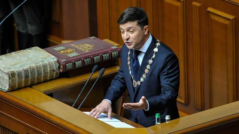 Команда Зеленского внесла в Раду законопроект об импичменте президента