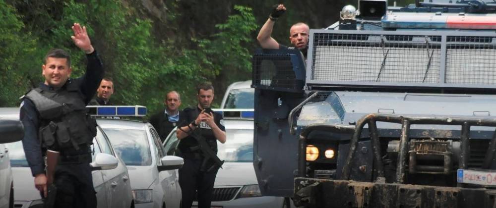 Сербов принуждают покинуть Косово | Политнавигатор