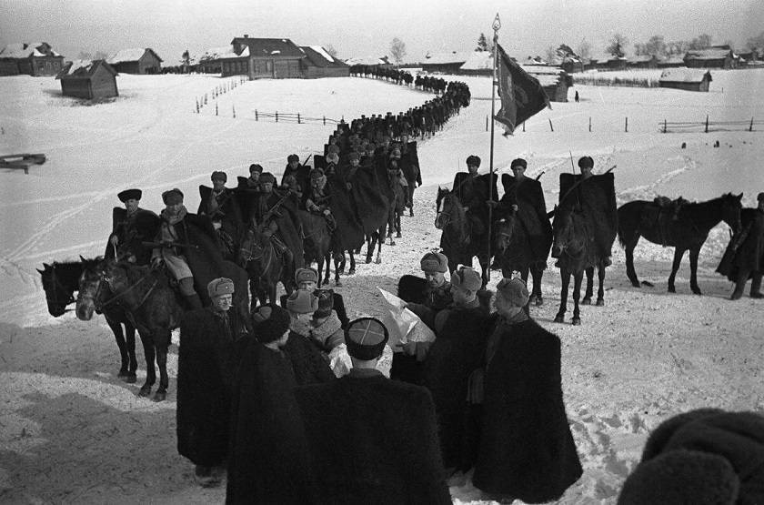 Почему в Красной Армии во время Великой Отечественной было так много кавалерии | Русская семерка
